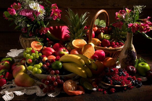 Obstkorb mit hellen Farben