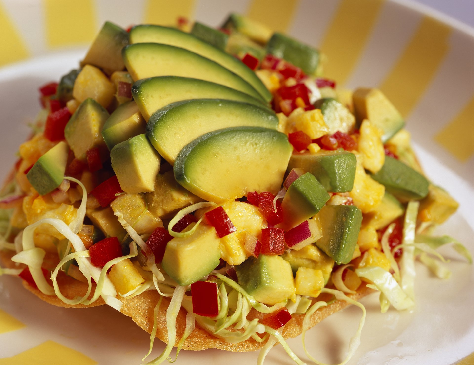 comida delicioso verduras frutas pimientos repollo aguacate