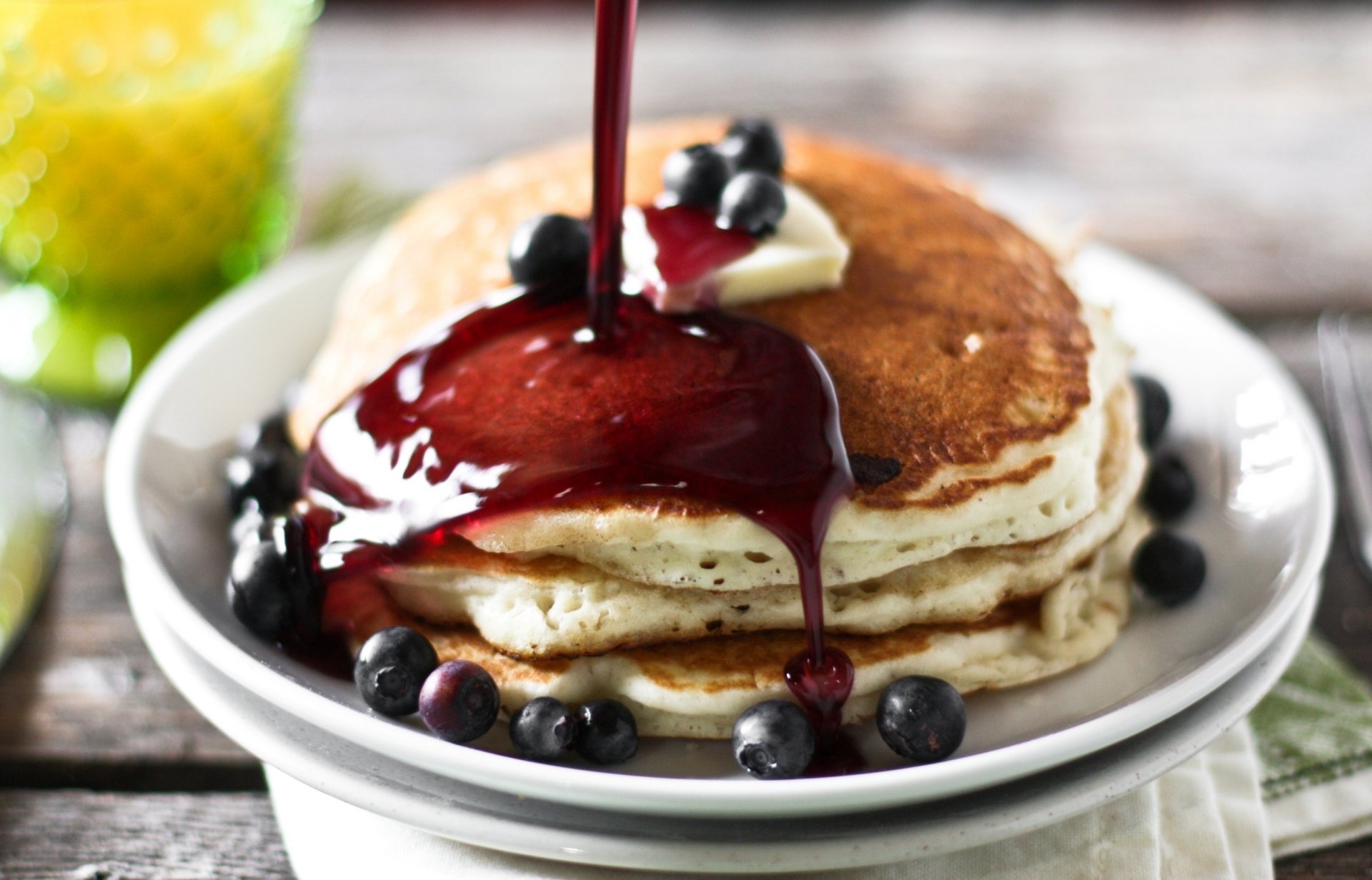 lebensmittel lebensmittel lecker lecker süß marmelade marmelade beeren beere blaubeere johannisbeere pfannkuchen makro makro
