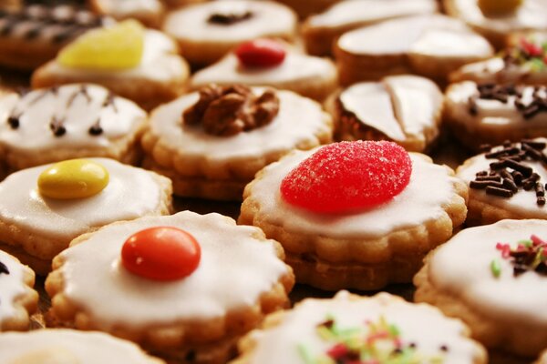 Deliziosi cupcakes ripieni dolci