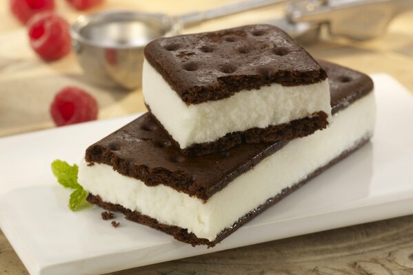 Ice cream sandwich with chocolate cookies