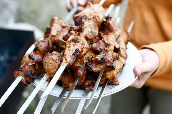 Viele leckere Spieße auf Spieße