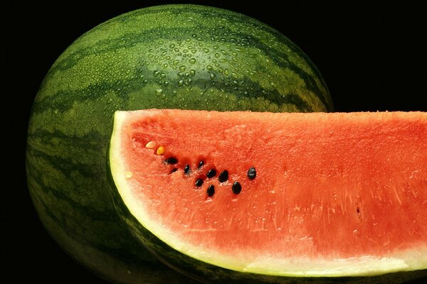 Watermelon with ripe flesh and bones