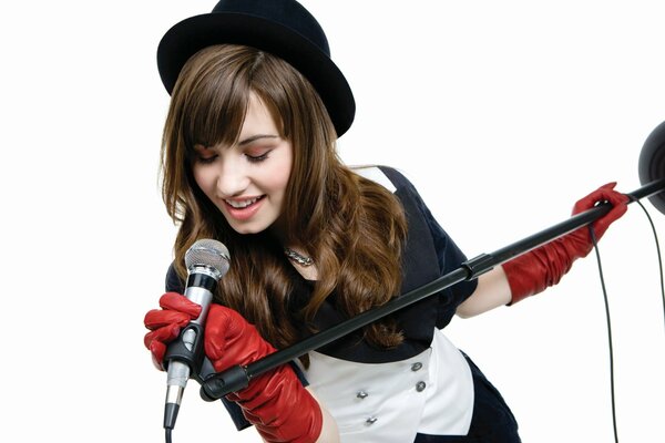 Demi lovato singer photo in a hat