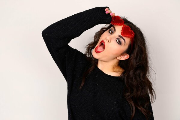 Fotoshooting von charlie xxxx, rote Brille