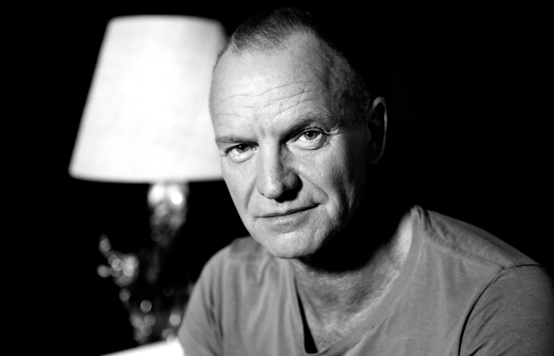 sting gordon matthew thomas sumner musicista rock britannico rock pop new wave reggae jazz new age soul dagli occhi azzurri