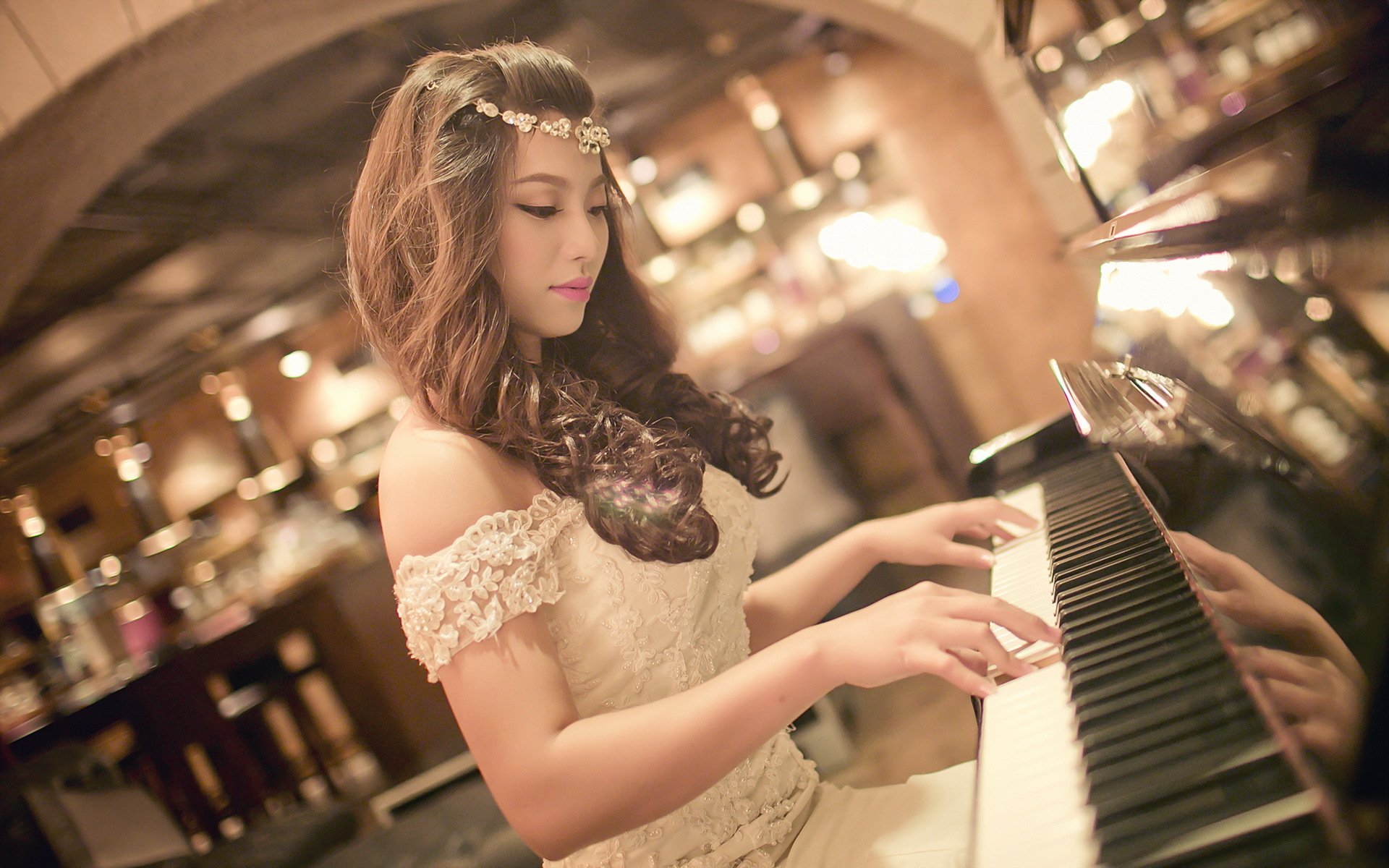 girl asian piano music