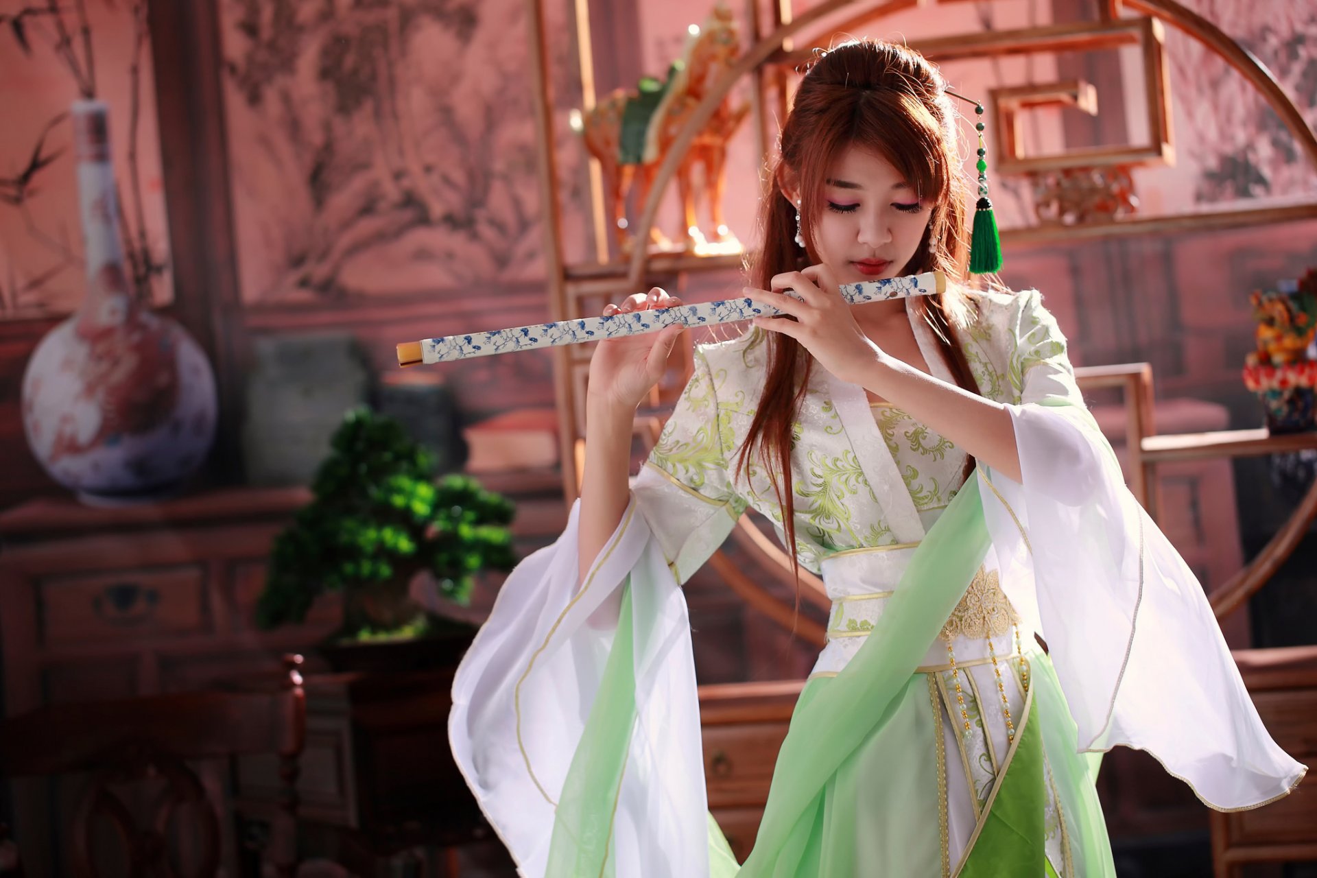 girl tools music flute