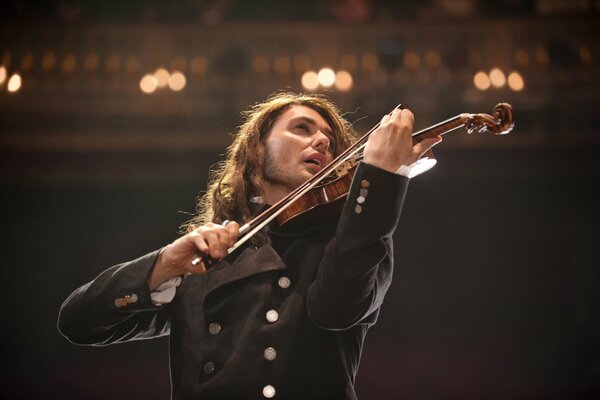 David Garrett performs The Devil s Fiddler Paganini