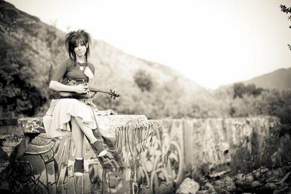 Beautiful Lindsay with a violin