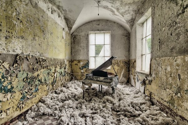 There is a piano in the room and music is heard