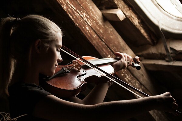 At a young age, playing the violin is especially useful for the development of taste