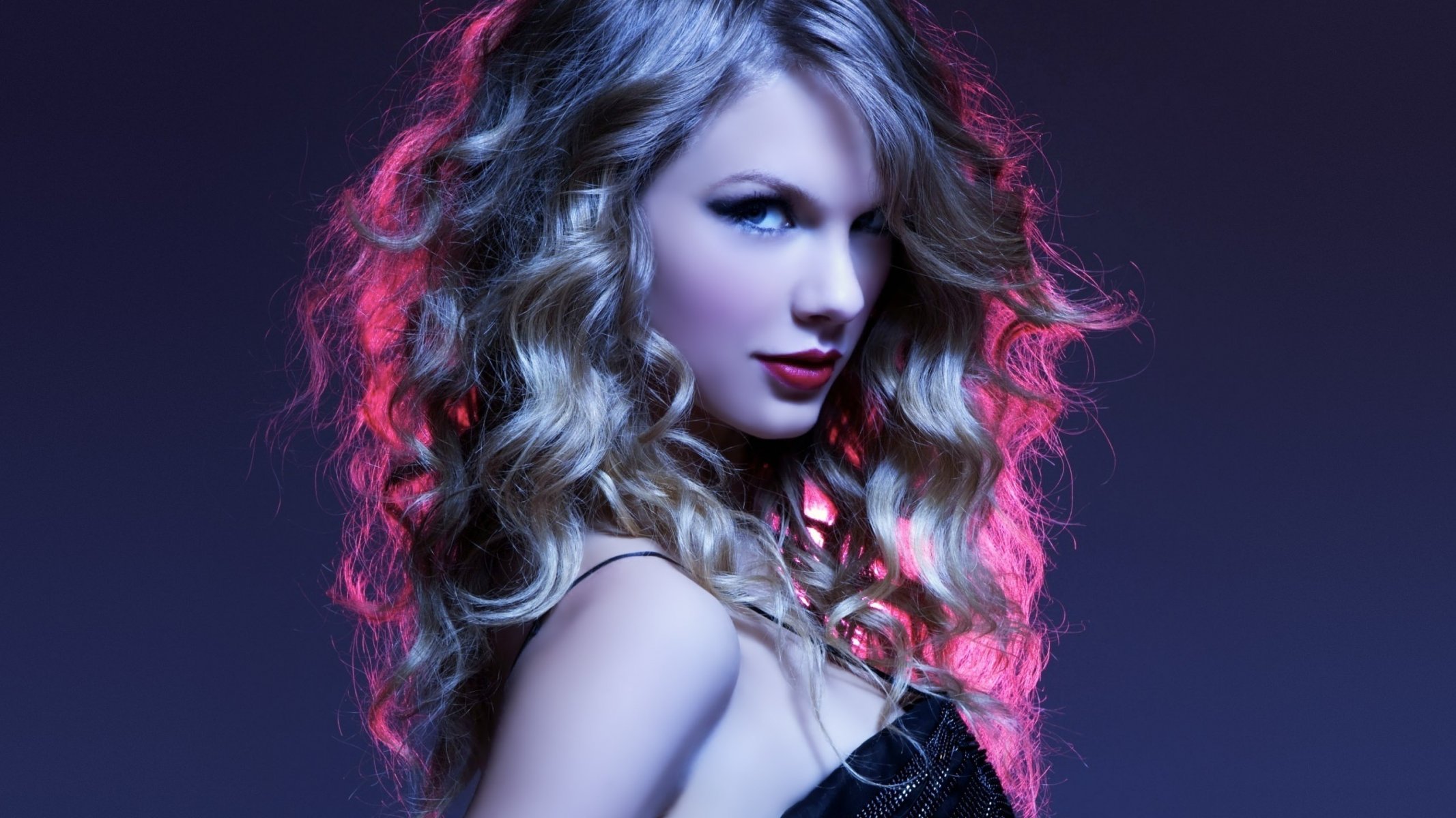 taylor swift taylor swift alison swift taylor piosenkarka wygląd loki