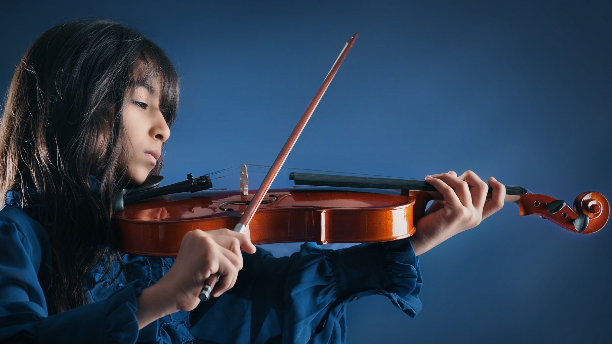 chica violín música