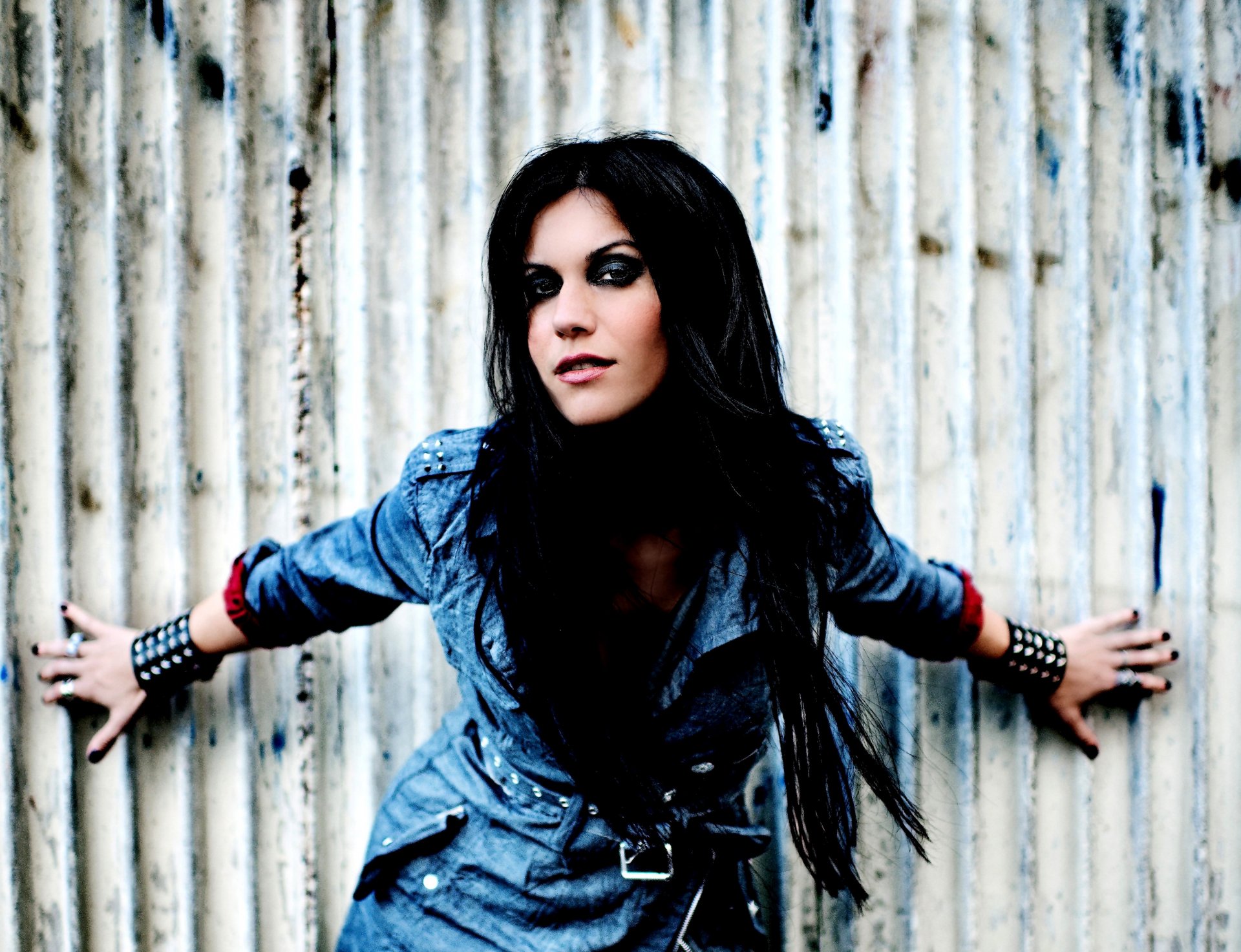 lacuna coil metal girl cristina scabia