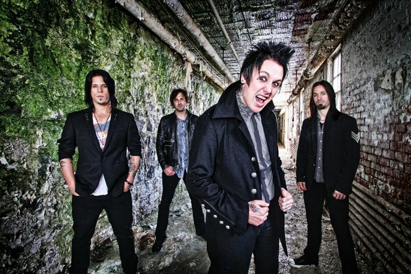 Retrato de grupo de la banda de rock Papa Roach