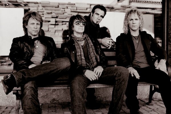 Portret grupy zespołu rockowego Bon Jovi