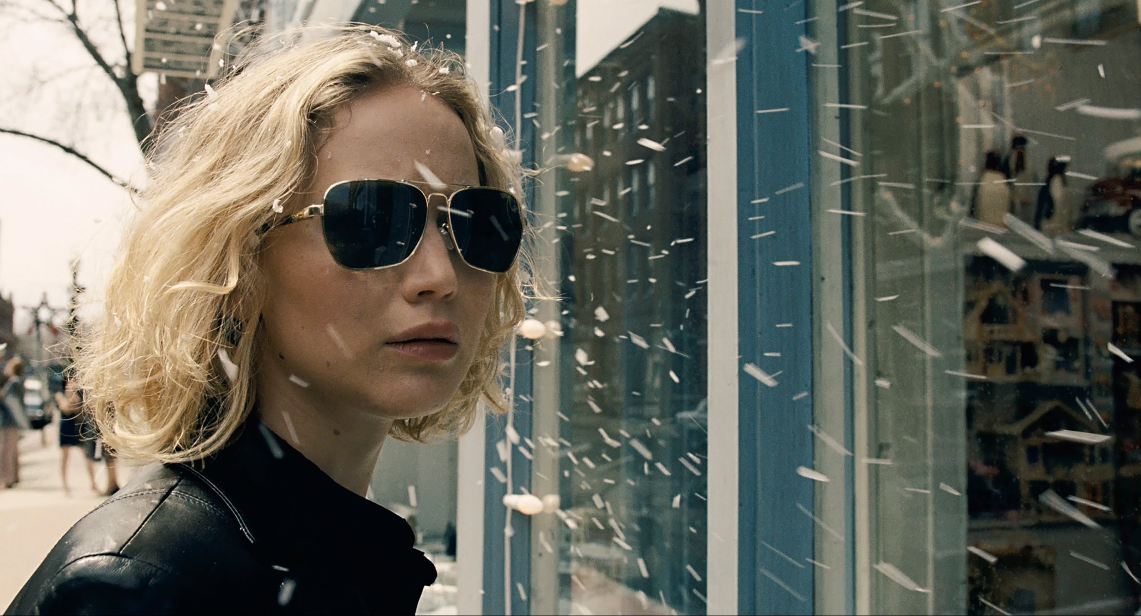 jennifer lawrence nel film del 2015 gioia gioia