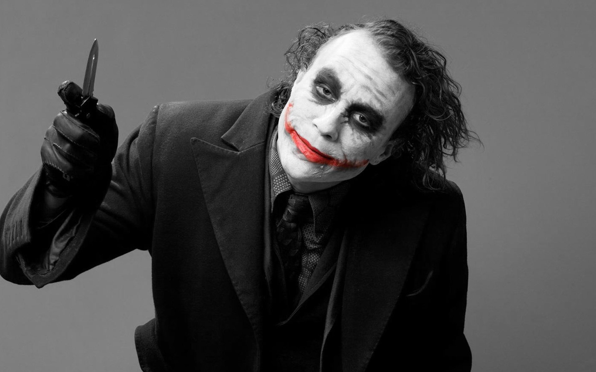 joker joker batman batman ledger smile heath ledger knife blood scar suit gray background movie