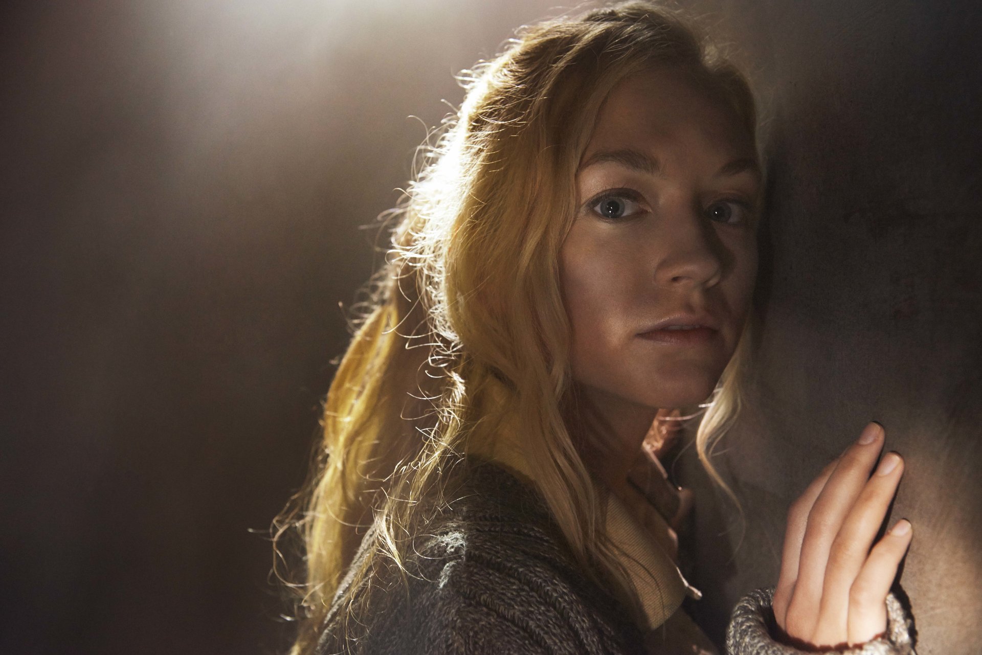 the walking dead the walking dead spojrzenie emily kinney beth