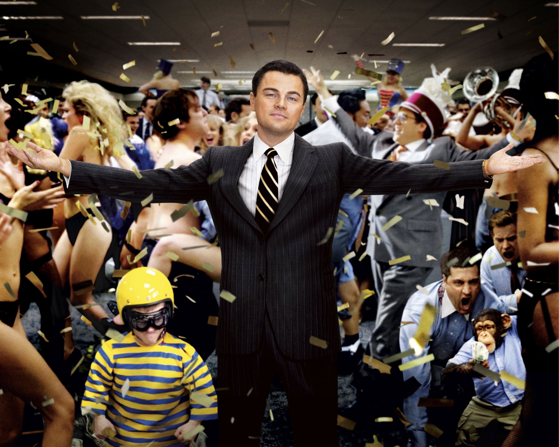 el lobo de wall street cine película 2013 leonardo dicaprio jordan belfort biografía comedia crimen drama paramount pictures grande fiesta oficina mucho hombre hombres mujeres blanco cabello azul ojos desnudo desnudo chicas bikini chicos feliz mujeres