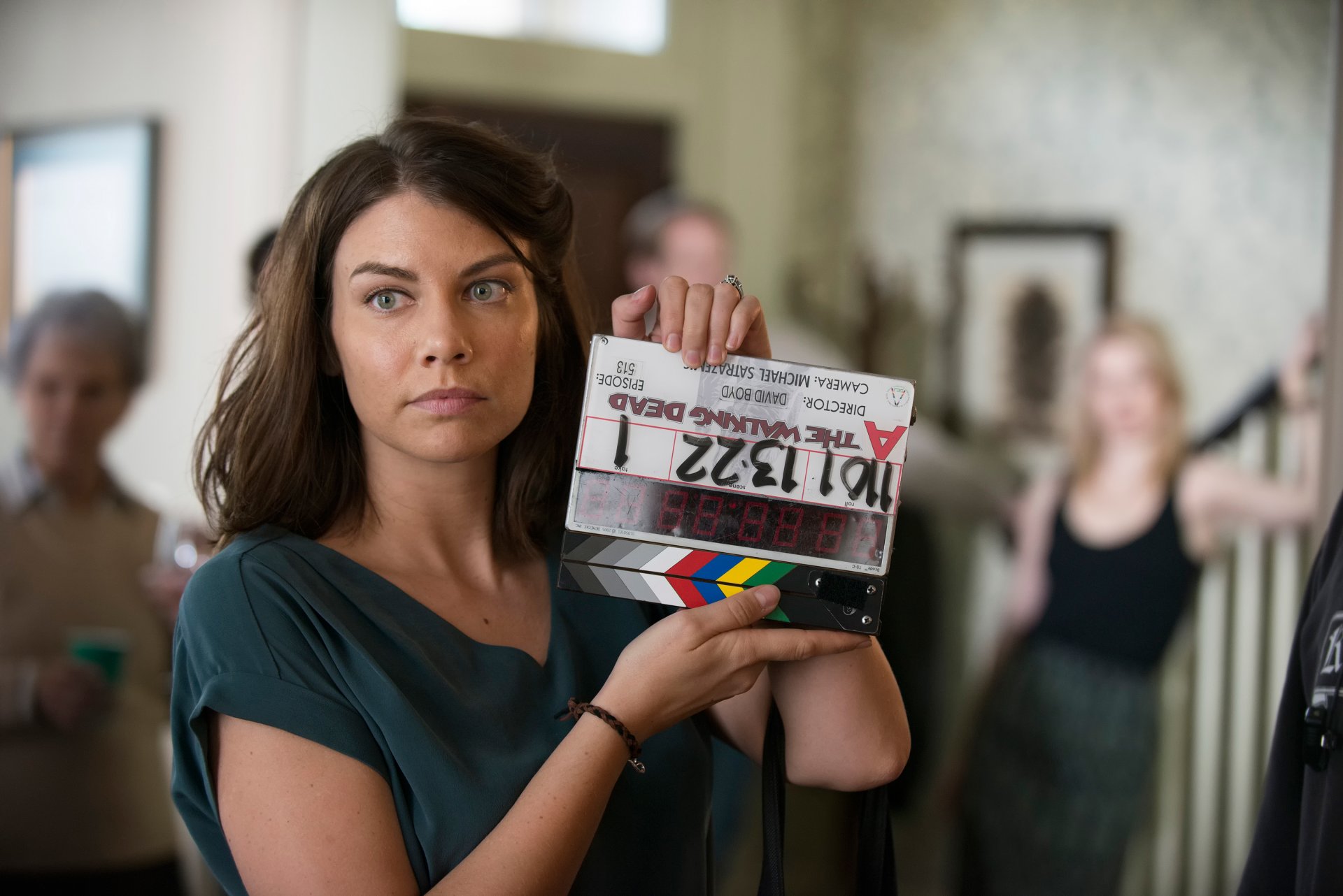 lauren cohan the walking dead season 5 episode 13 walking