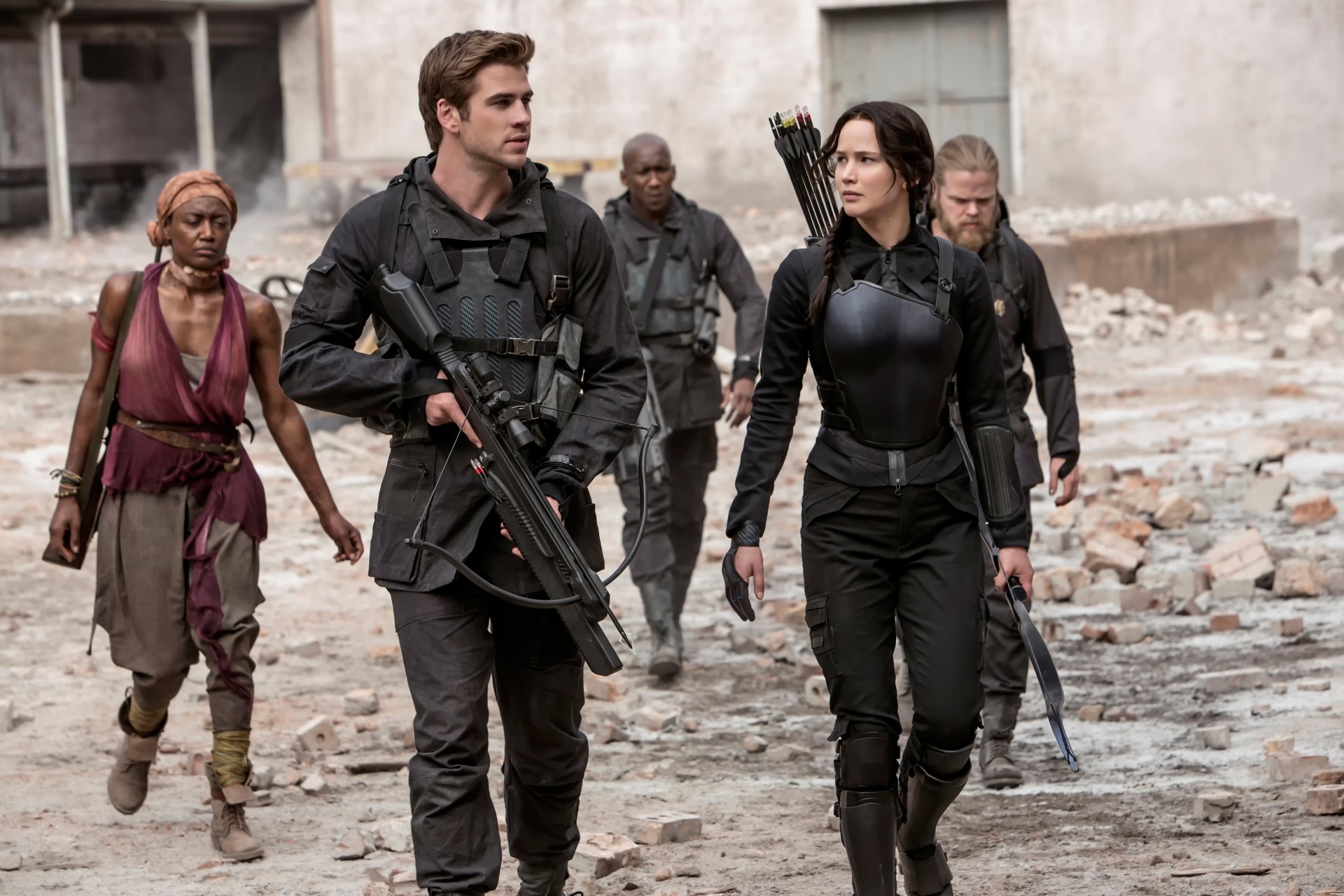 jennifer lawrence the hunger games : jay-peresmeshnitsa the hunger games:mockingjay katniss liam hemsworth gale hawthorne