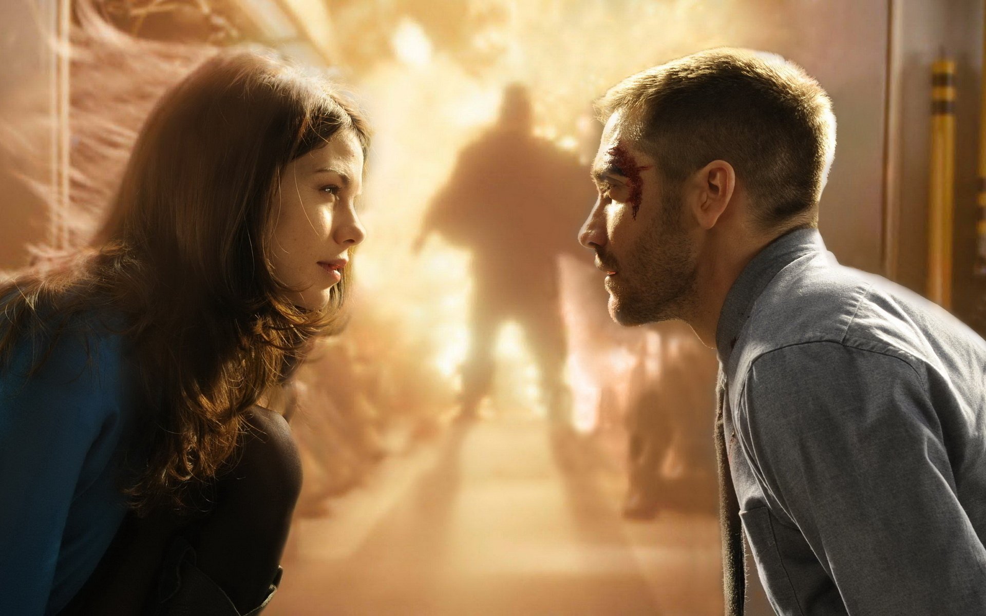 code source jake gyllenhaal michelle monaghan michelle monaghan film fiction train flash explosion silhouette