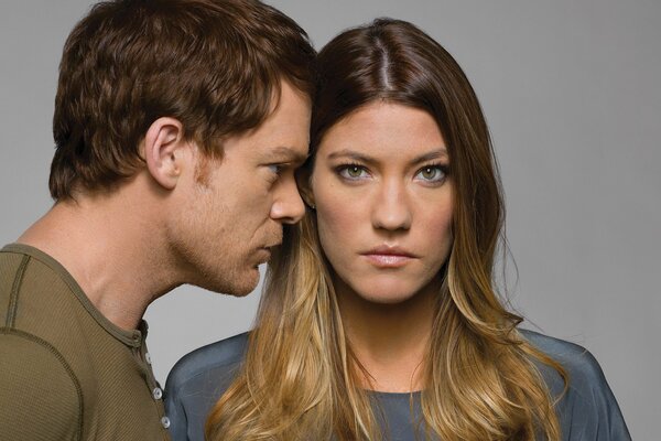 Serie Dexter. Michael S. Hall y la chica