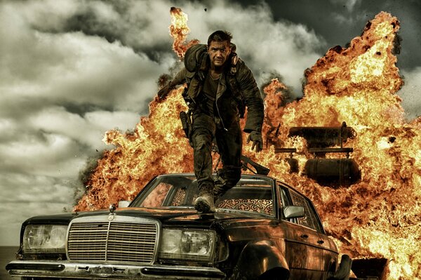 Kadr z film Mad Max droga wściekłości