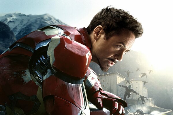 Downey Jr. im Iron Man-Kostüm