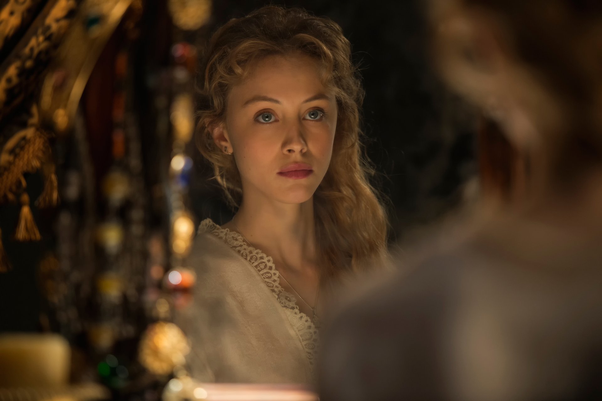 dracula dracula untold sarah gadon legend will gain immortality