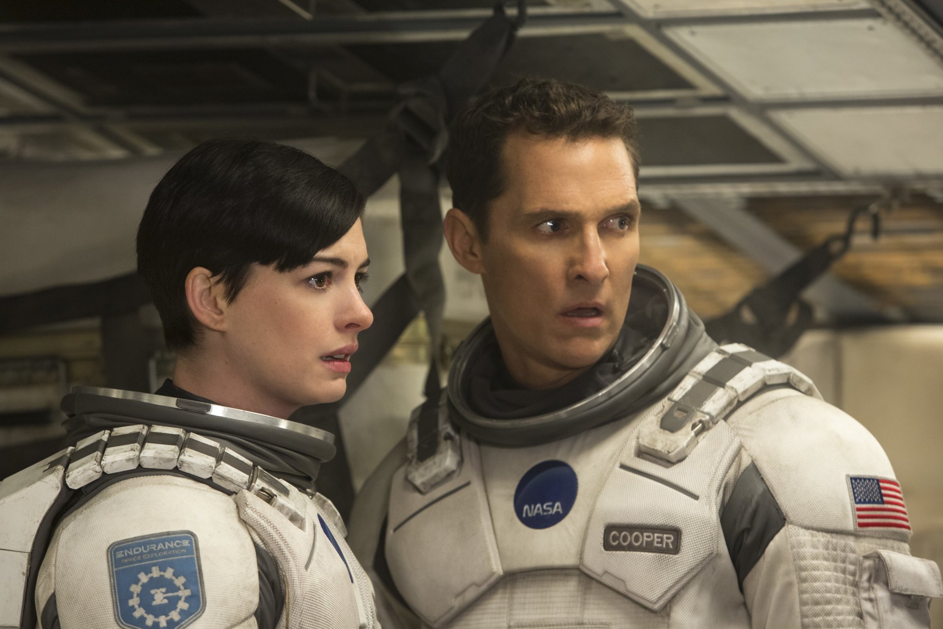 interestelar interstellar matthew mcconaughey anne hathaway ficción