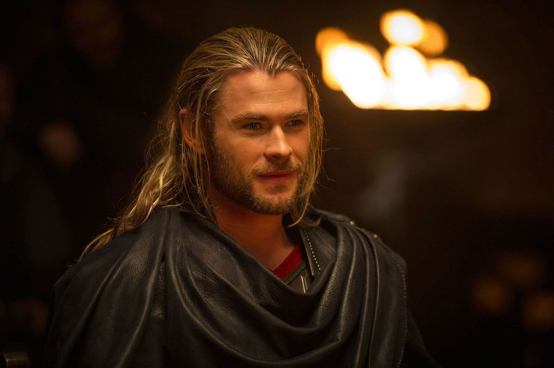 thor: mroczny świat chris hemsworth.chris hemsworth thor światło