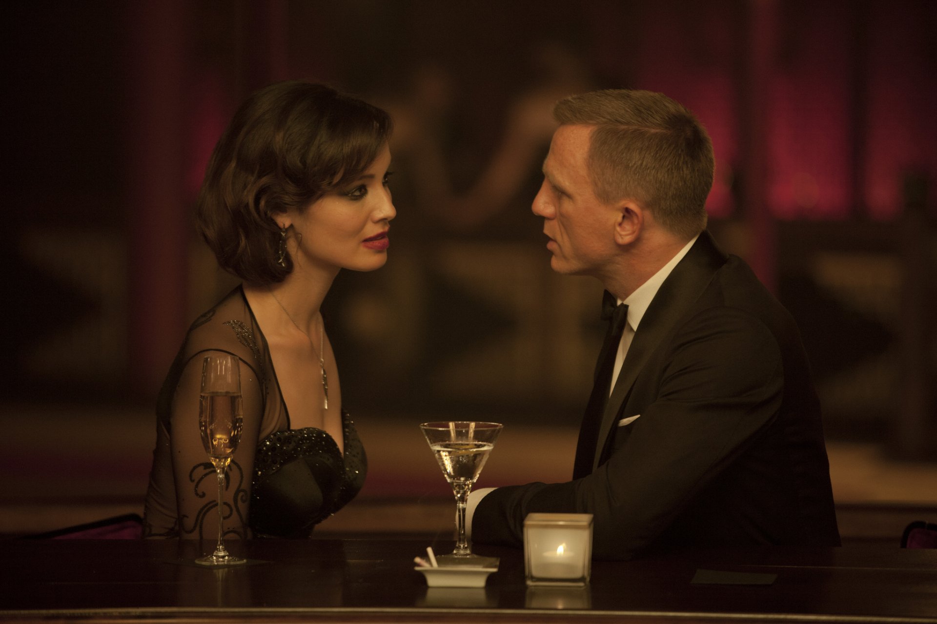 kyfall 007 koordinaten skyfall daniel craig daniel craig berenice marlo bar