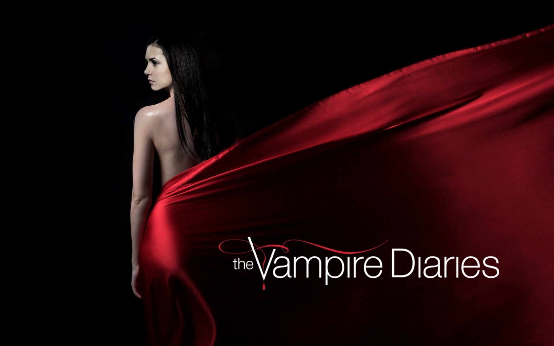 vampire diaries série télévisée nina dobrev actrice fond noir brunette