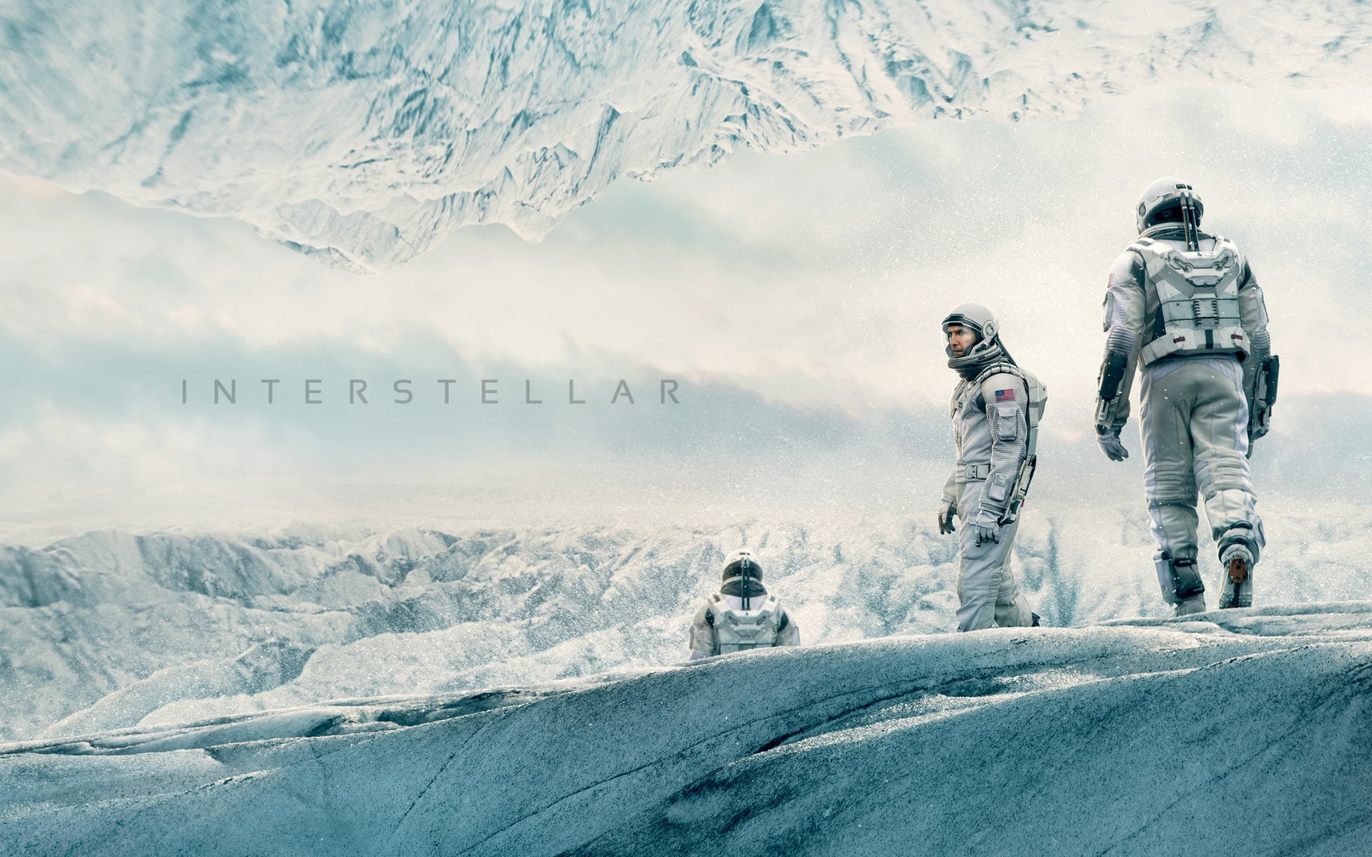 interstellare interstellar matthew mcconaughey neve tuta spaziale