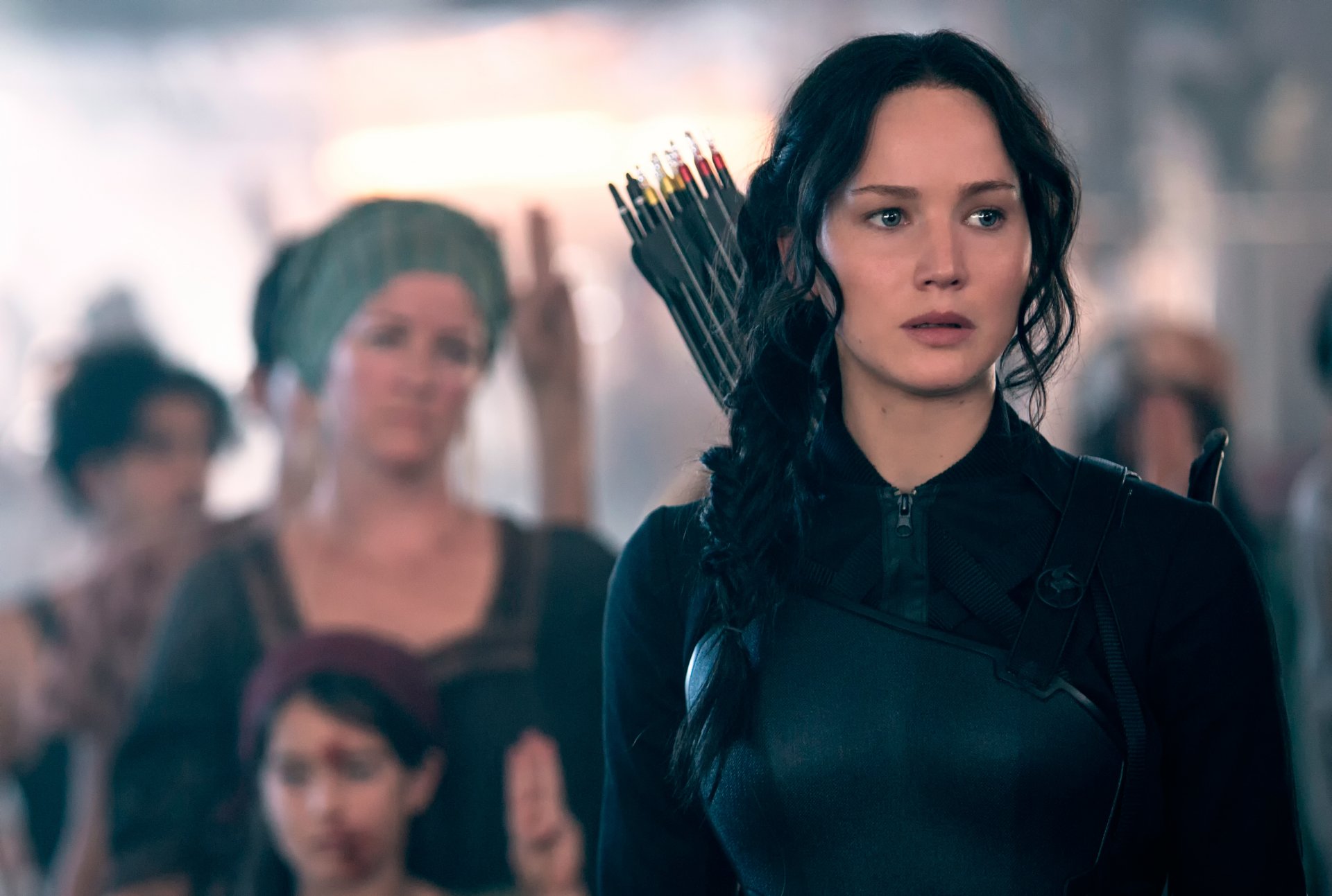 jennifer lawrence the hunger games : jay-peresmeshnitsa the hunger games:mockingjay katni