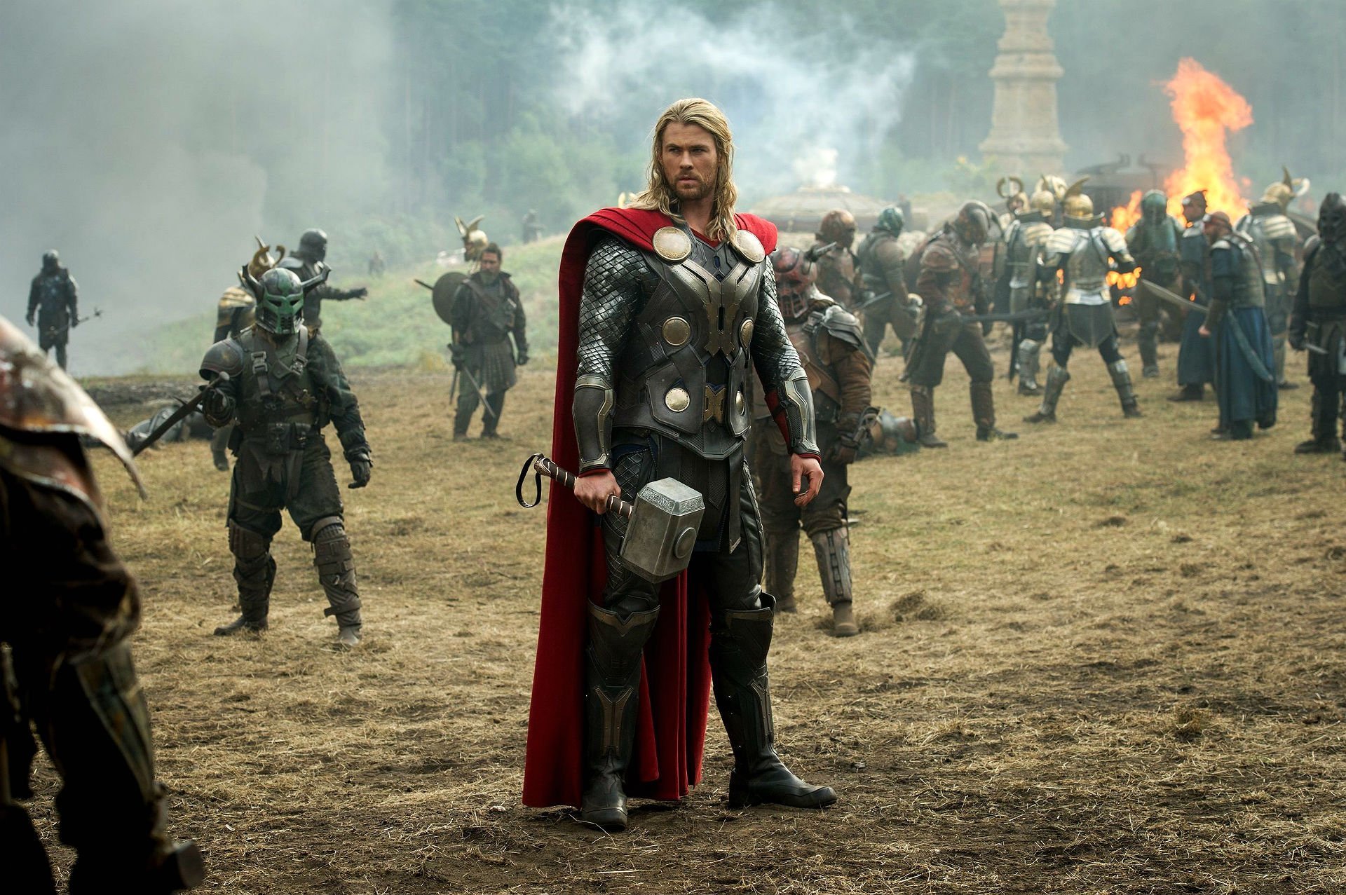 thor: el mundo oscuro chris hemsworth.chris hemsworth thor armadura martillo batalla