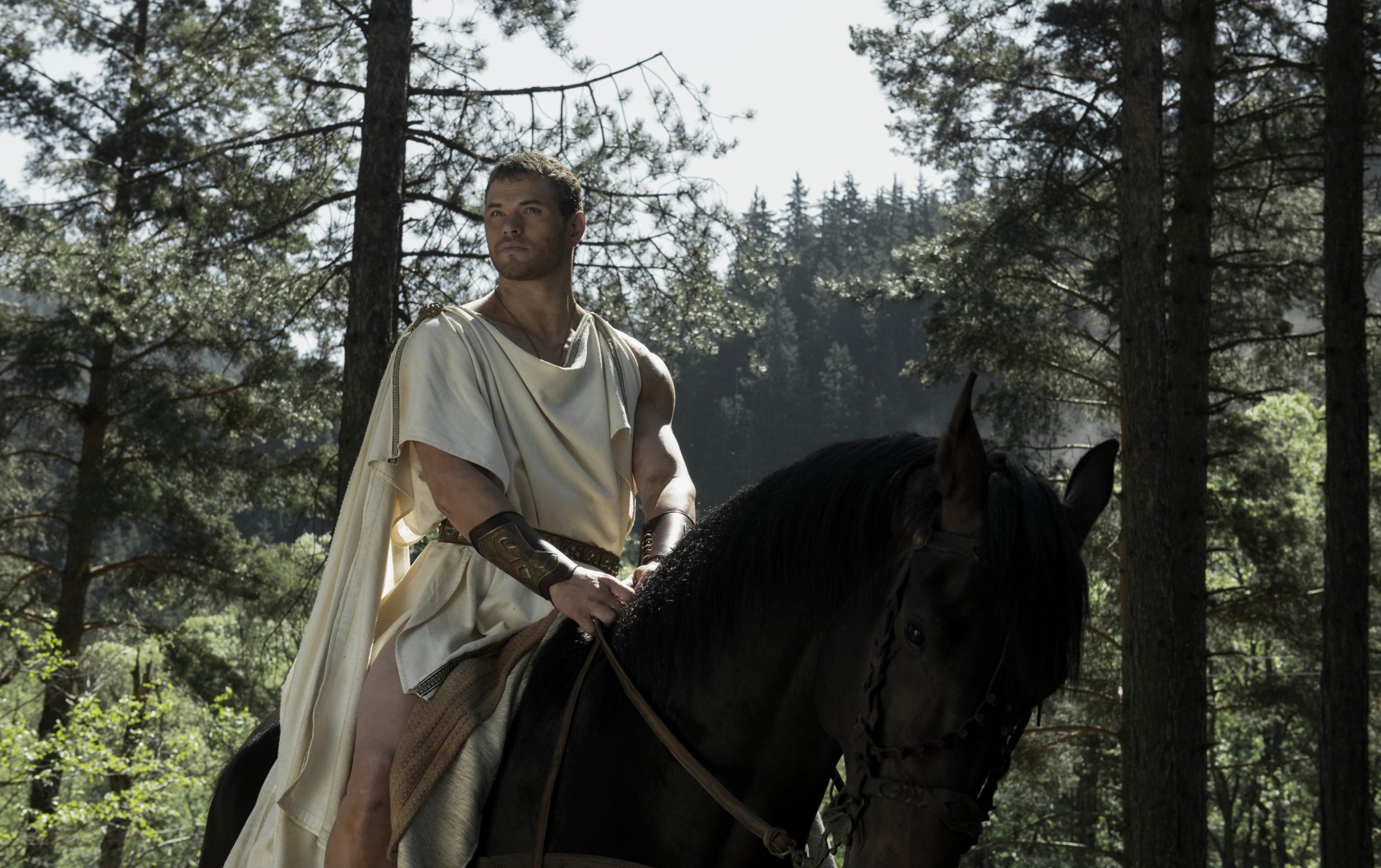 The legend of hercules hercules:The beginning of the legend Kellan Lutz