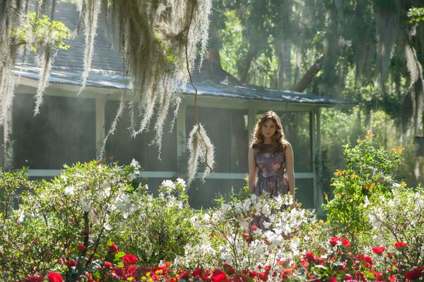 Ein sonniger Rahmen mit einem Mädchen aus dem Film ist das Beste in mir