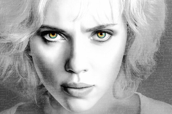 Scarlett Johansson s photo for the movie Lucy .