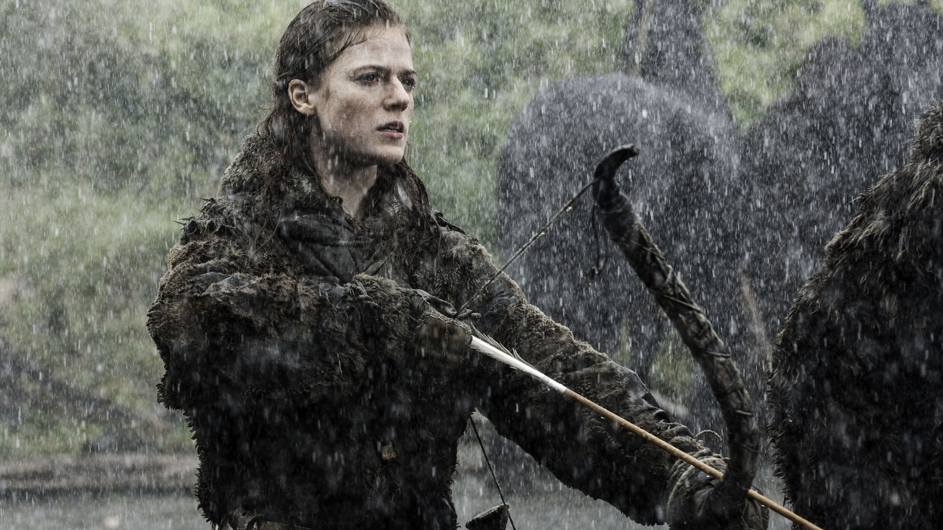 game of thrones ygritte rose leslie ragazza pioggia arco