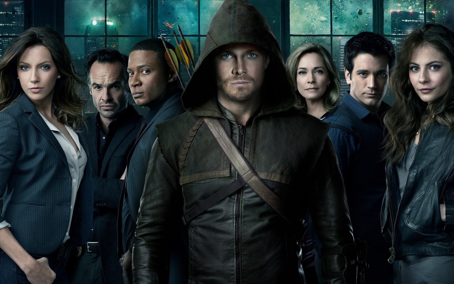 freccia freccia freccia verde oliver queen tv serie tv amell katie cassidy colin donnell willa holland david ramsey suzanne thompson cw ctv dc comic