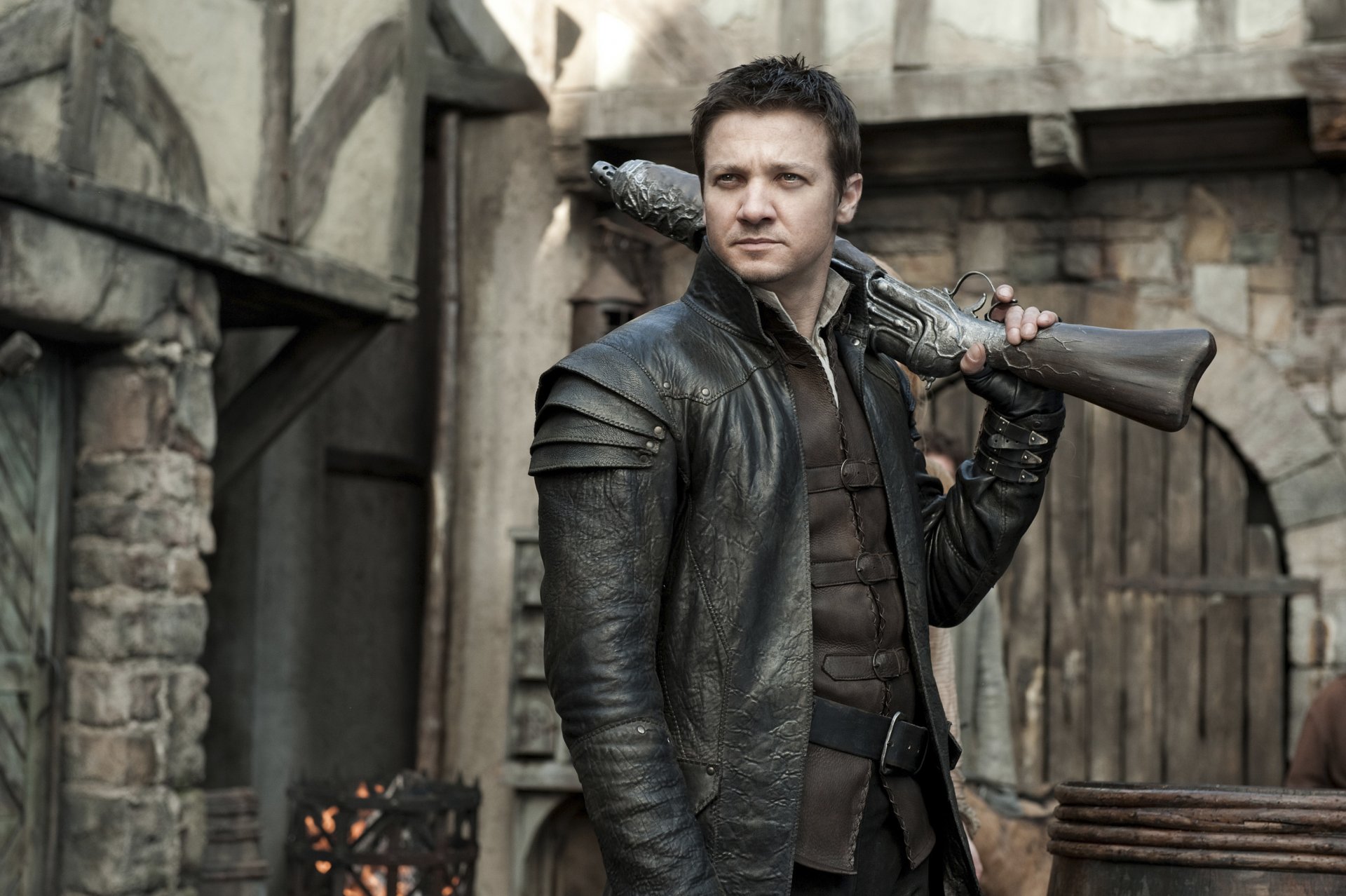 witch hunters jeremy renner hansel