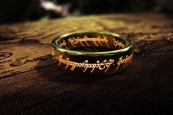 El Señor de los anillos anillo universo