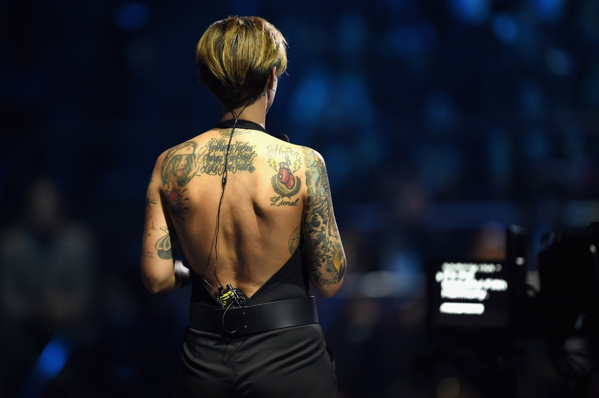 ruby rose cantante australiana ruby rose tatuaje mtv ema en 2015 mostrar