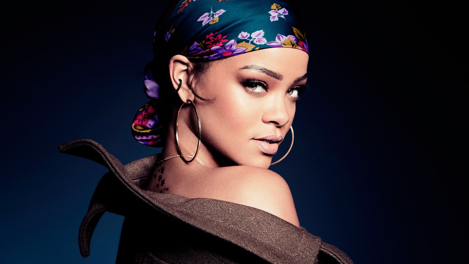 rihanna sesión de fotos saturday night live 2015