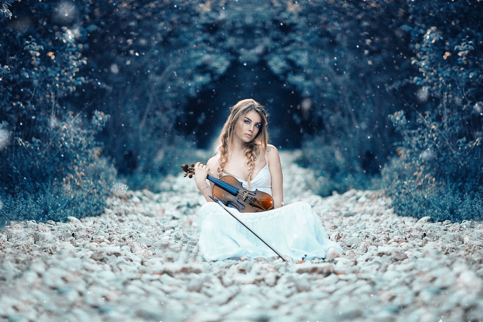 ymphony of life girl violin alessandro di cicco