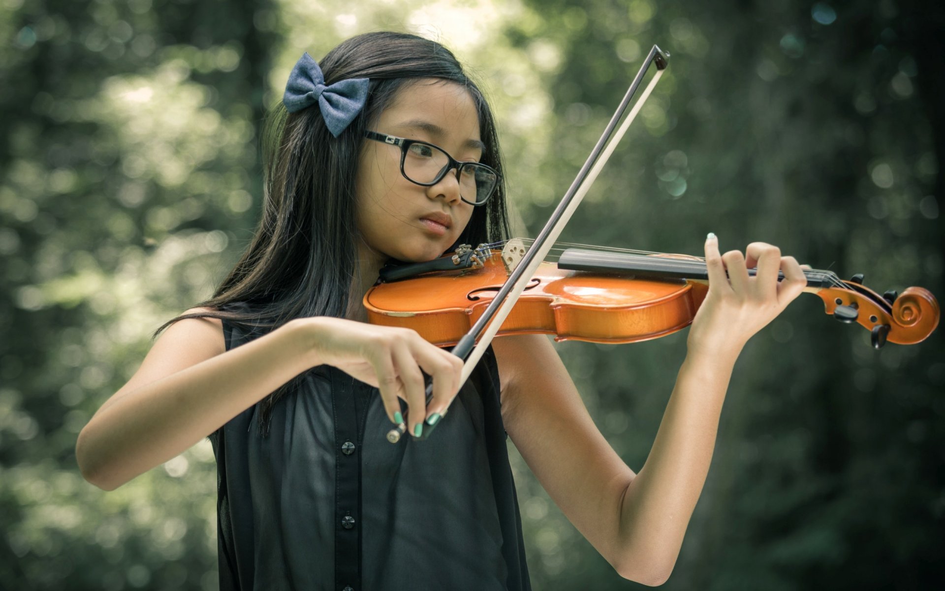 chica violín música